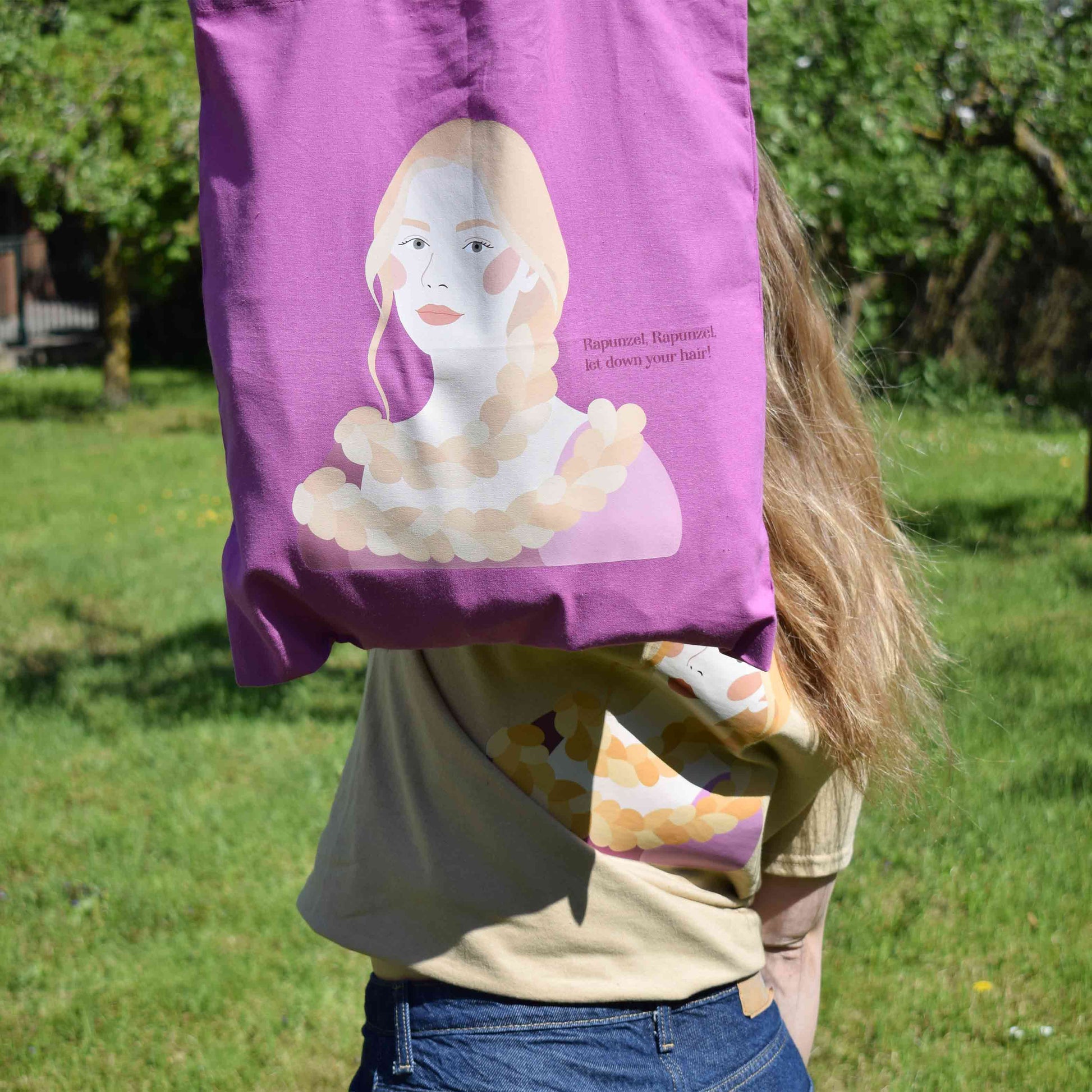 RAPUNZEL tote bag s printom Zlatokose, rozi