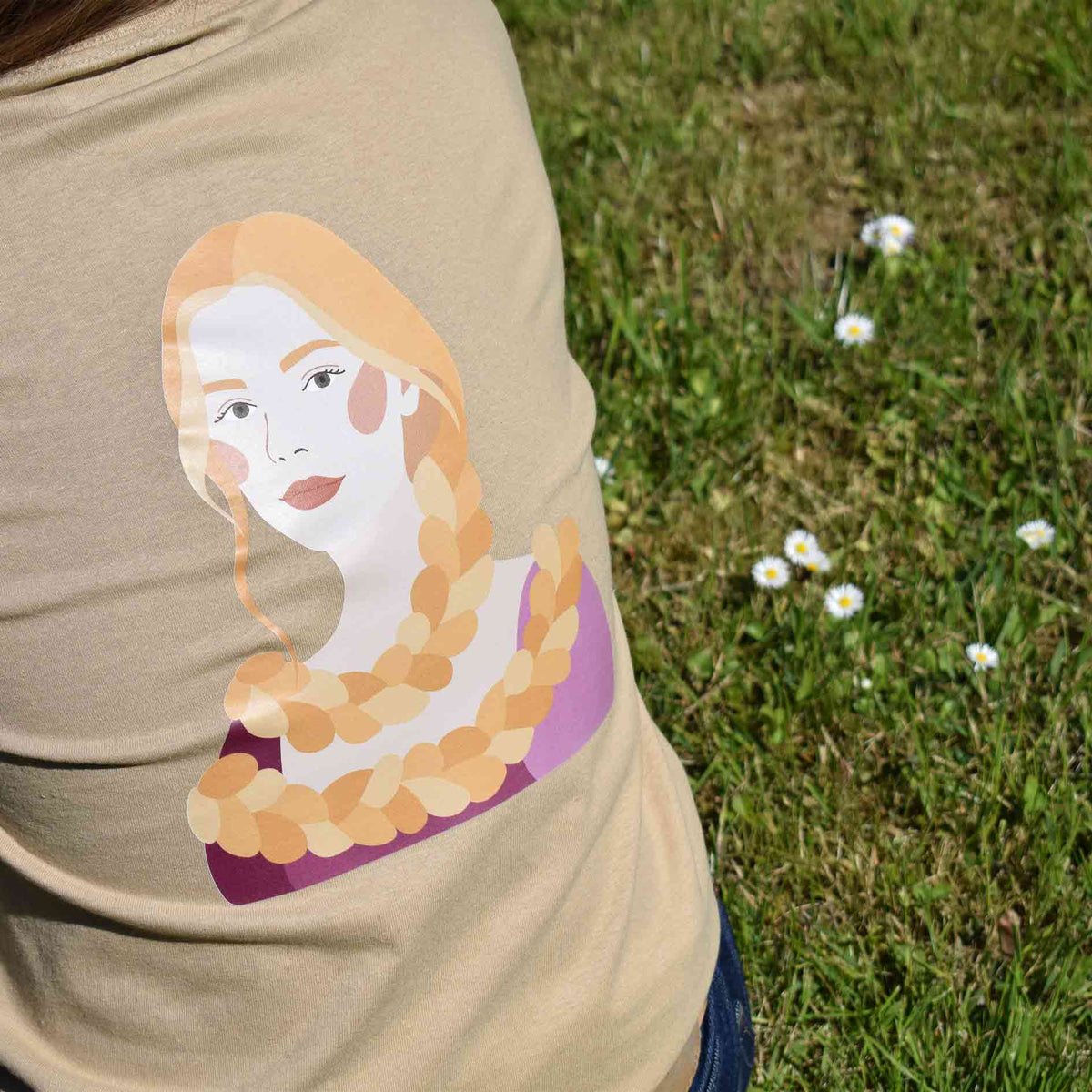 RAPUNZEL kratka majica s printom Zlatokose, bež
