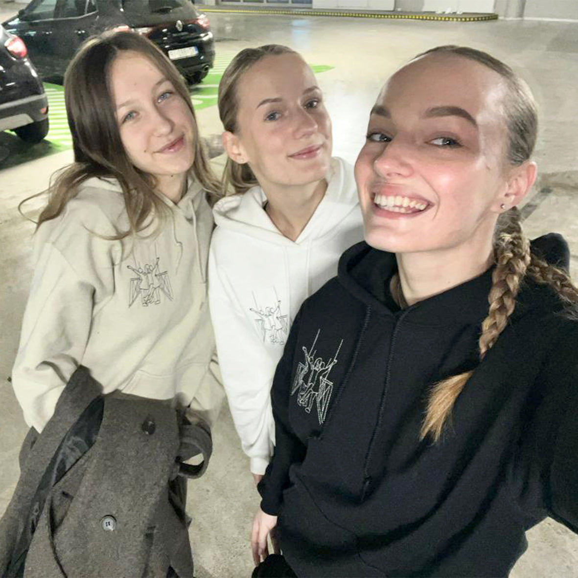 matching hudice s linijskim vezom fotografije