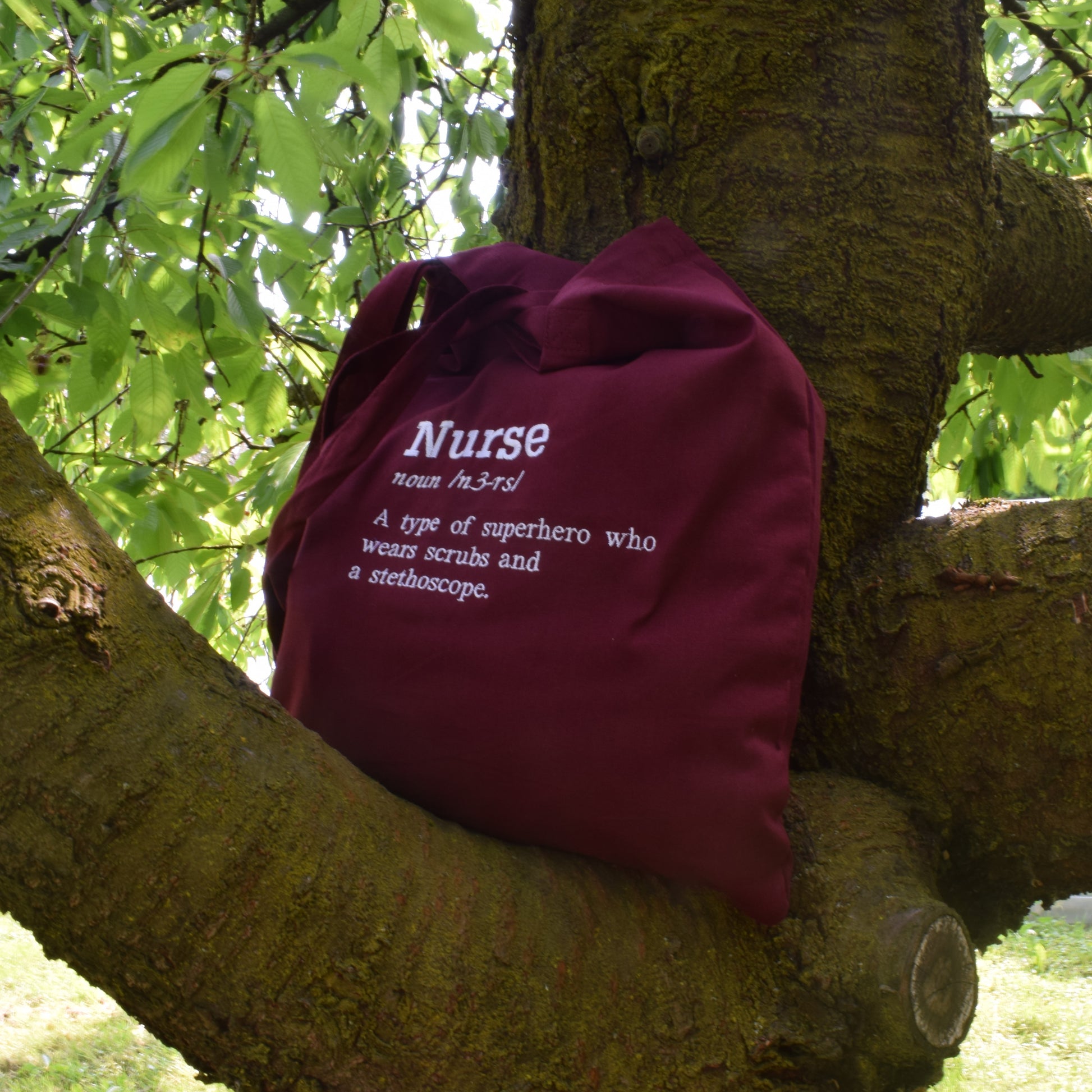 bordo pamučni ceker s personaliziranim vezom Nurse definicije