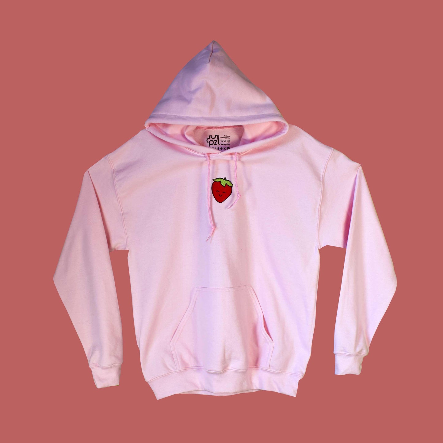 svijetlo roza hudica s vezom jagode